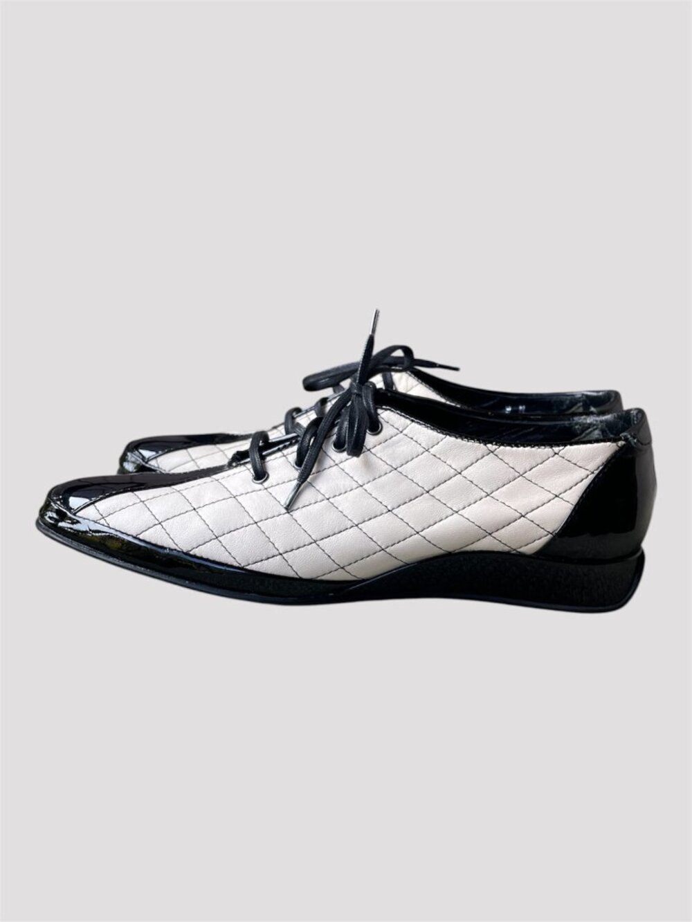 Amalfi by Rangoni Leather Sneakers Made in Italy Black/Biege - Picture 6 of 6